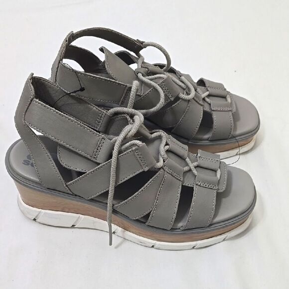 Sorel stylish Gray Wedge Sandals 9 - Picture 1 of 8